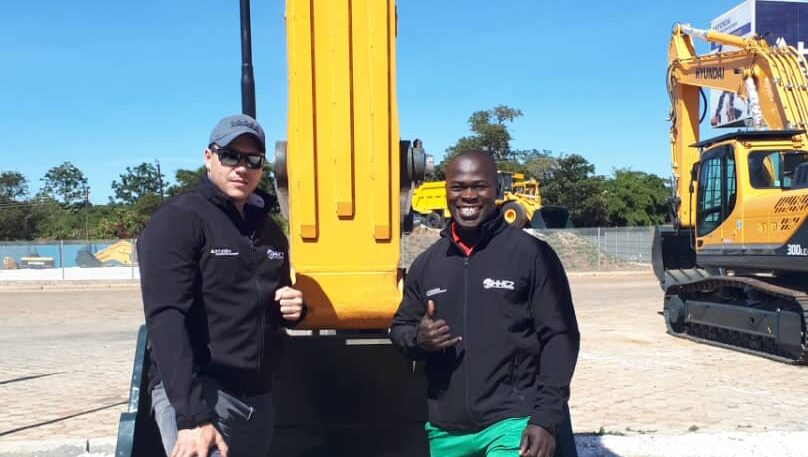 ISRAEL KALUMBA VISITS THE BL&D HEADQUARTERS